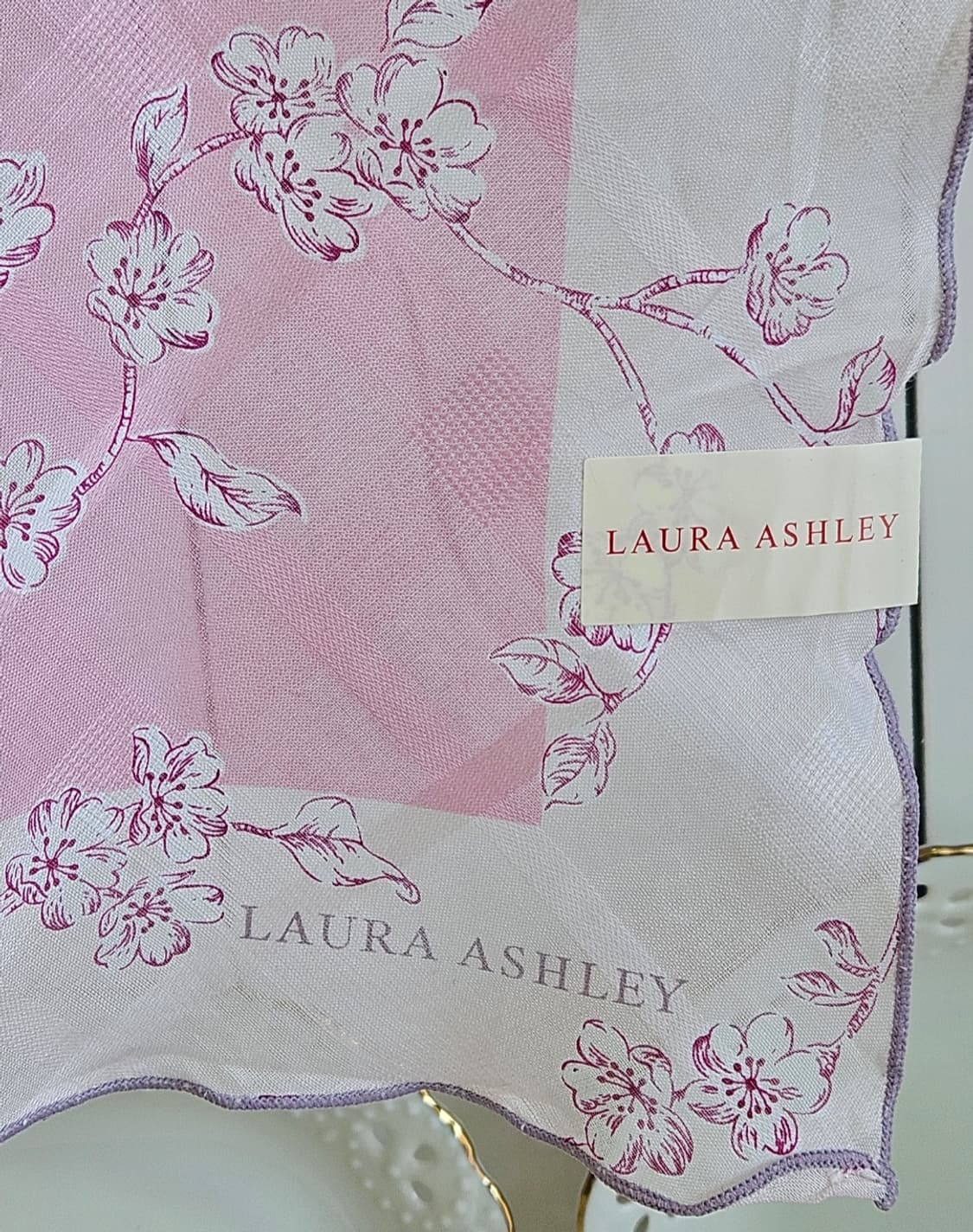 로라애슐리(LAURA ASHLEY) 벚꽃 딸기우유핑크 손수건 스카프 상품이미지3