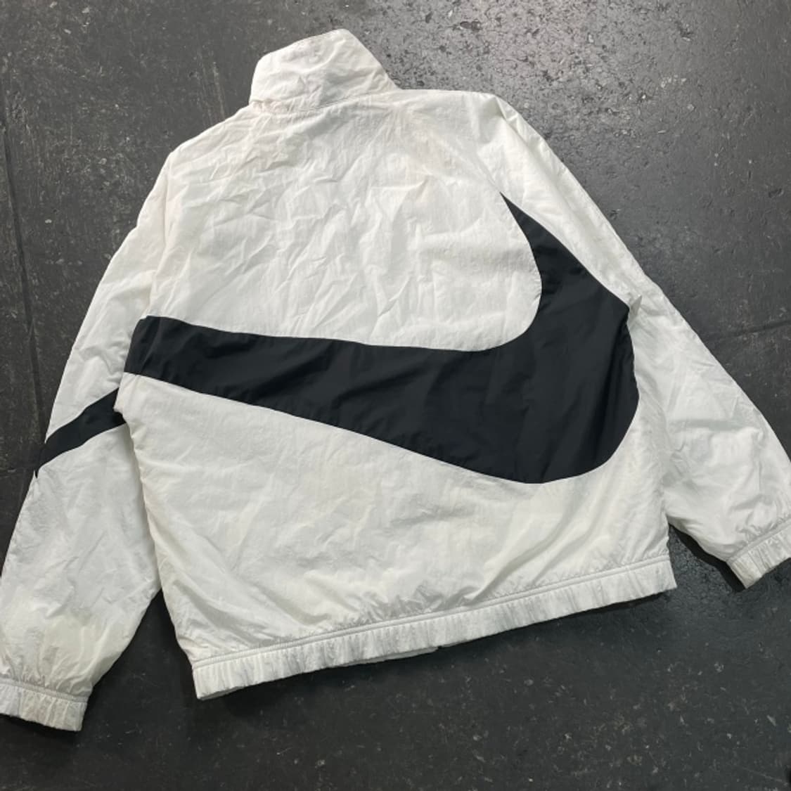 100 나이키 빅스우시 바람막이 상품이미지6