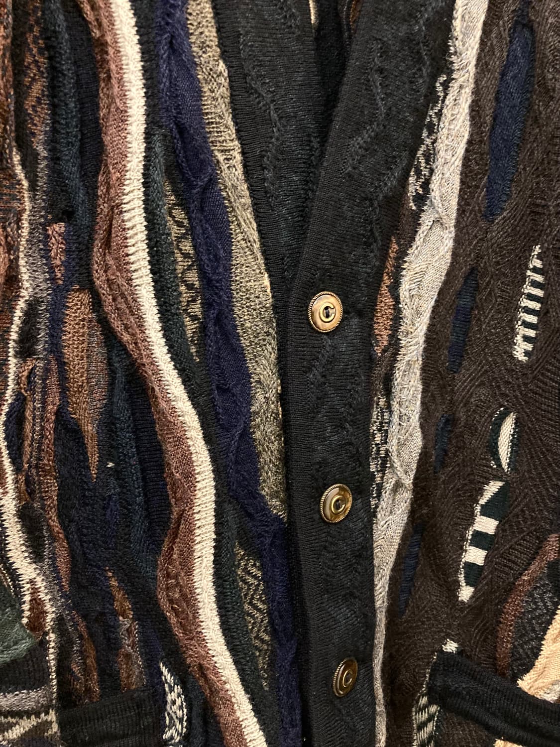 쿠지 웜톤 케이블 니트 상품이미지6