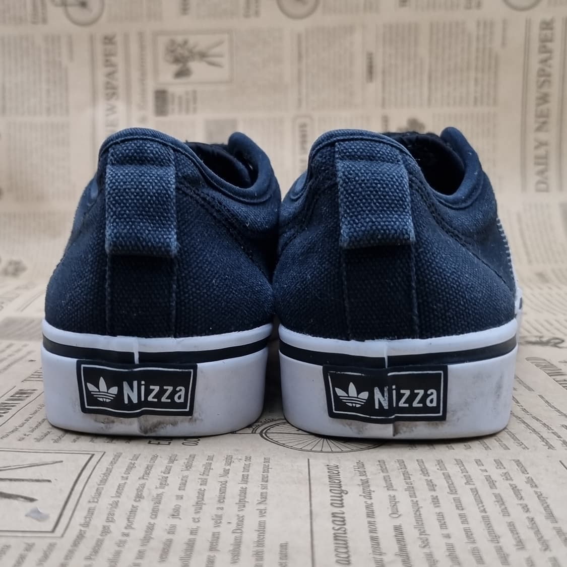 아디다스 니짜 네이비 스니커즈 250 상품이미지4
