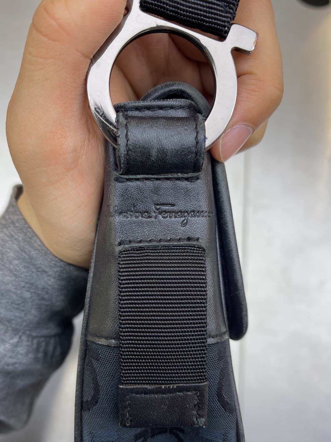 살바토레 페라가모 간치니 자카드 백 상품이미지6