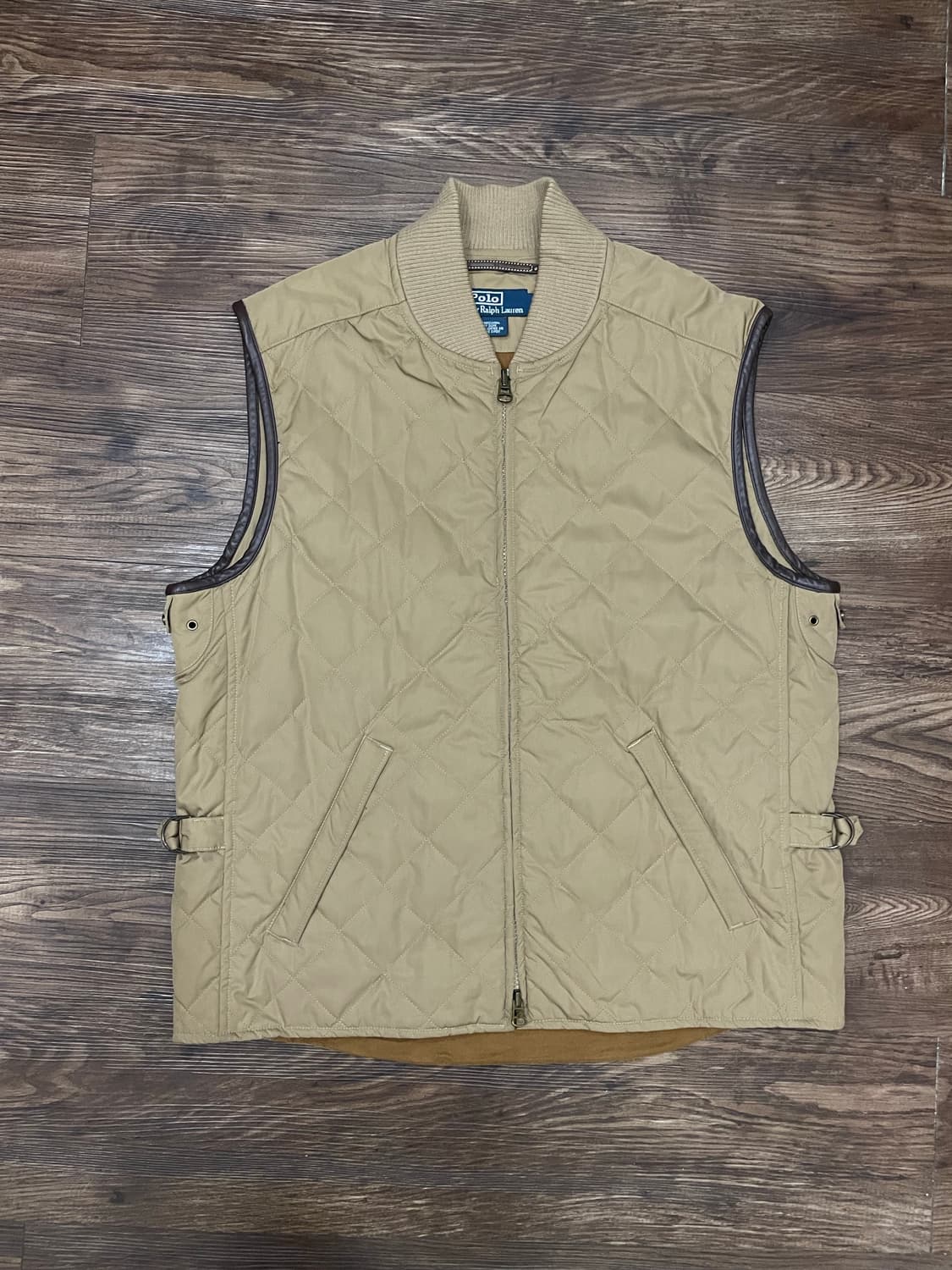 폴로 랄프로렌 가죽 트림 퀼트 베스트 베이지 상품이미지3