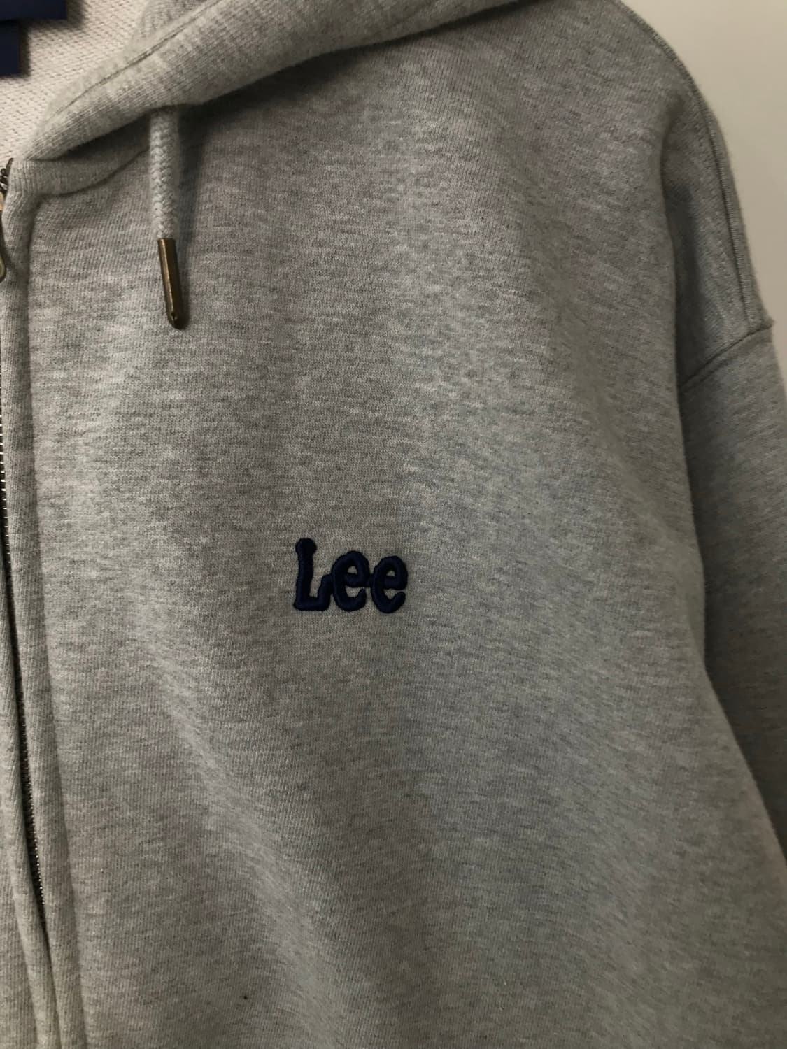 Lee 리 자수로고 그레이 후드집업 상품이미지4