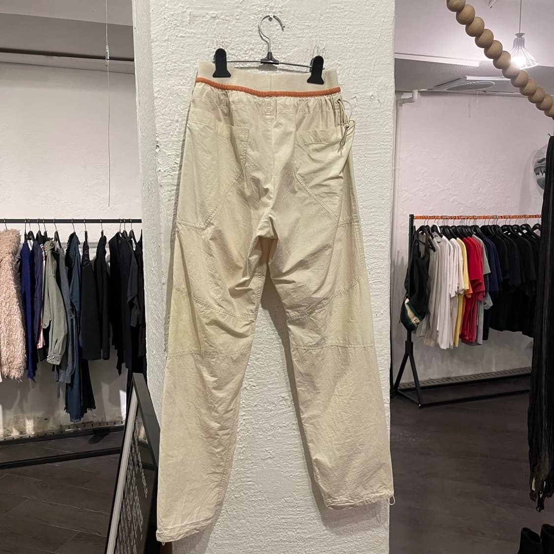 아르나르 마르 존슨 패널 나일론 팬츠 상품이미지3