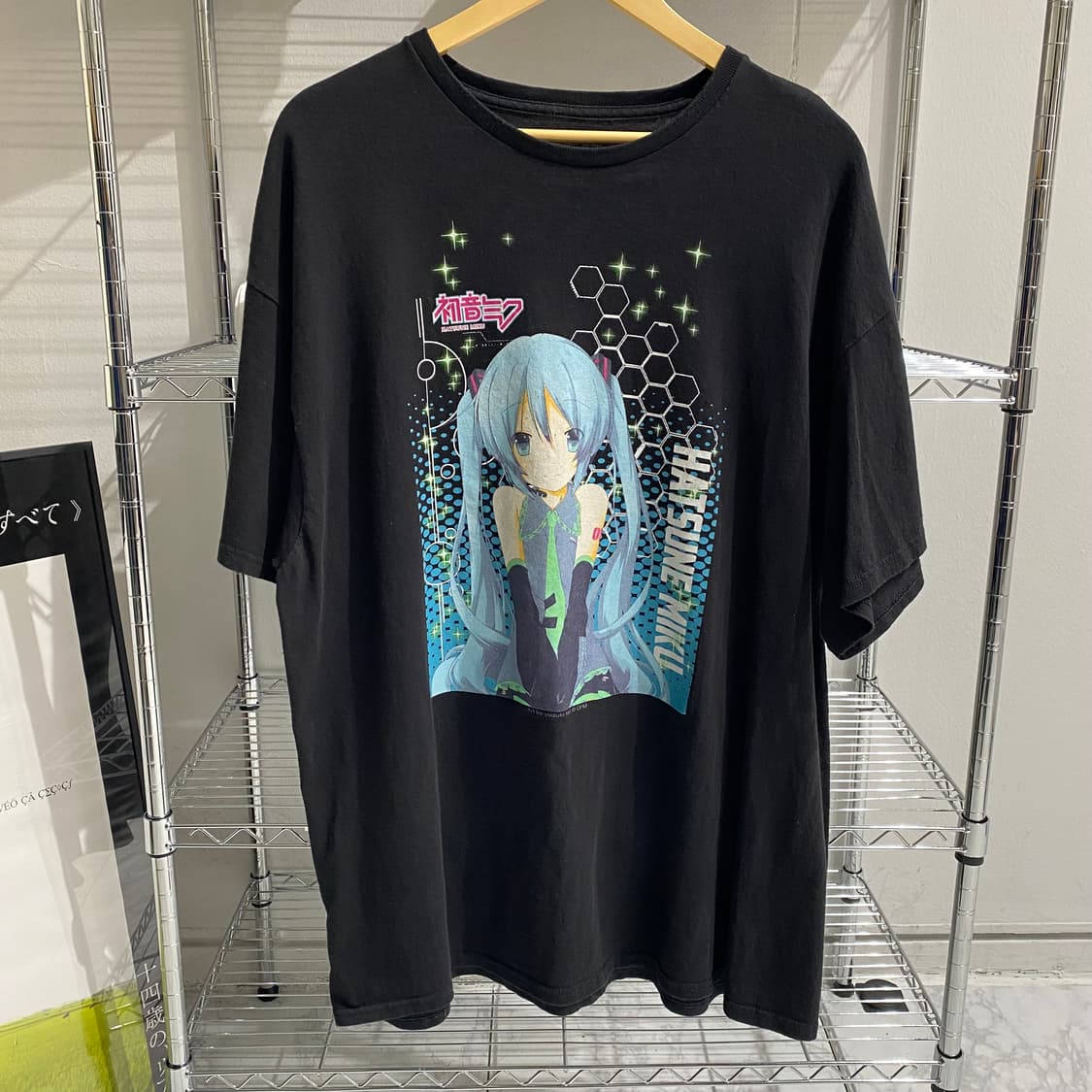 하츠네 미쿠 오피셜 애니메이션 티셔츠 상품이미지1