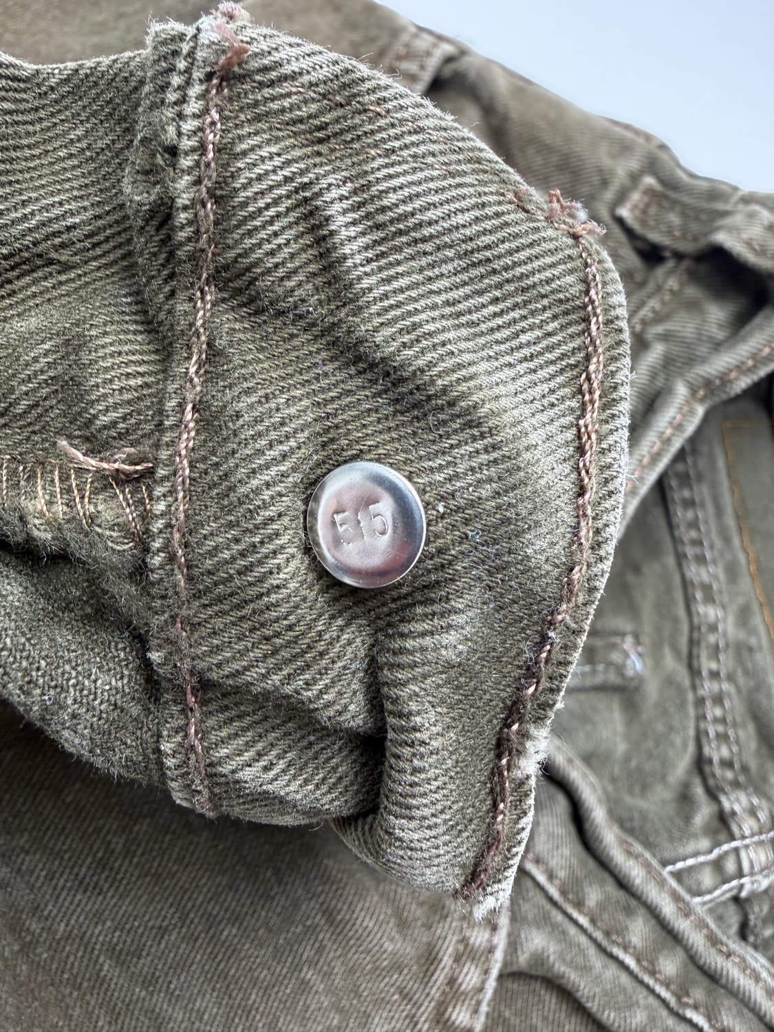 90s Levi’s 565 Shorts (olive) 상품이미지7