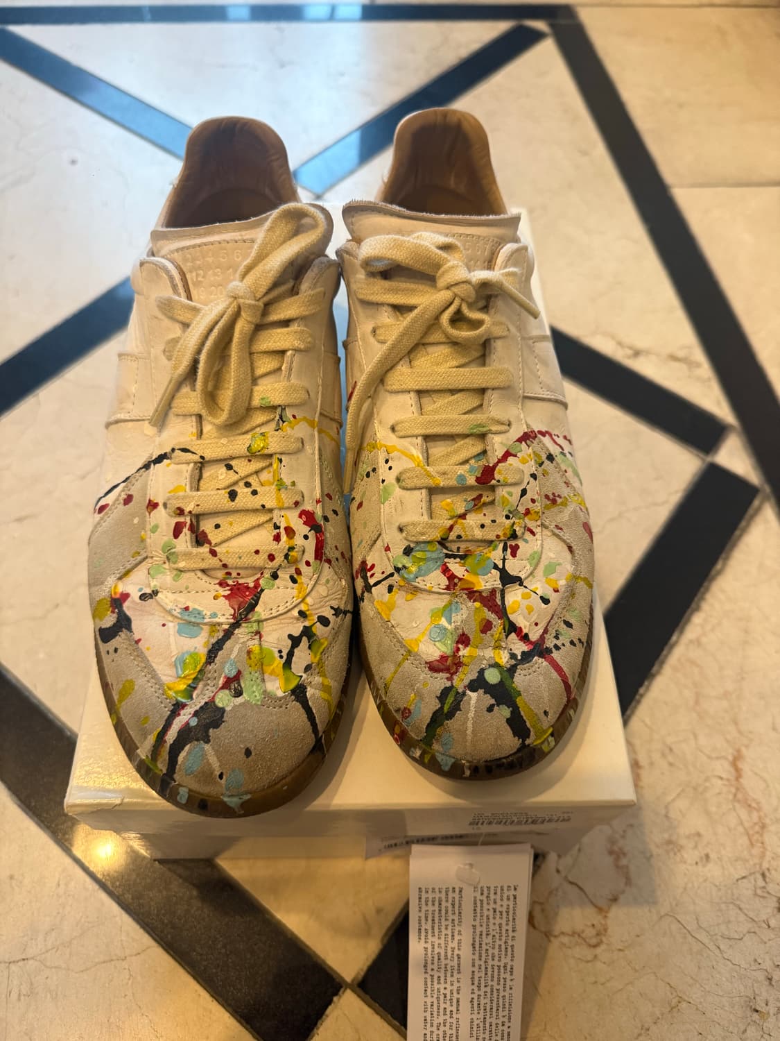 메종 마르지엘라 독일군 페인팅  상품이미지1