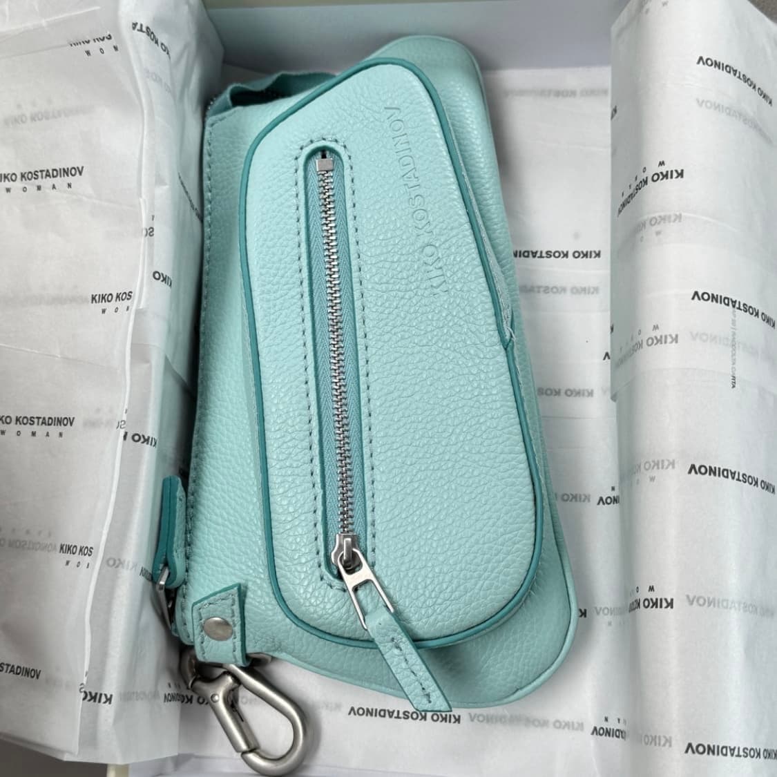키코 코스타디노브 암렌 포셰트 백 상품이미지3