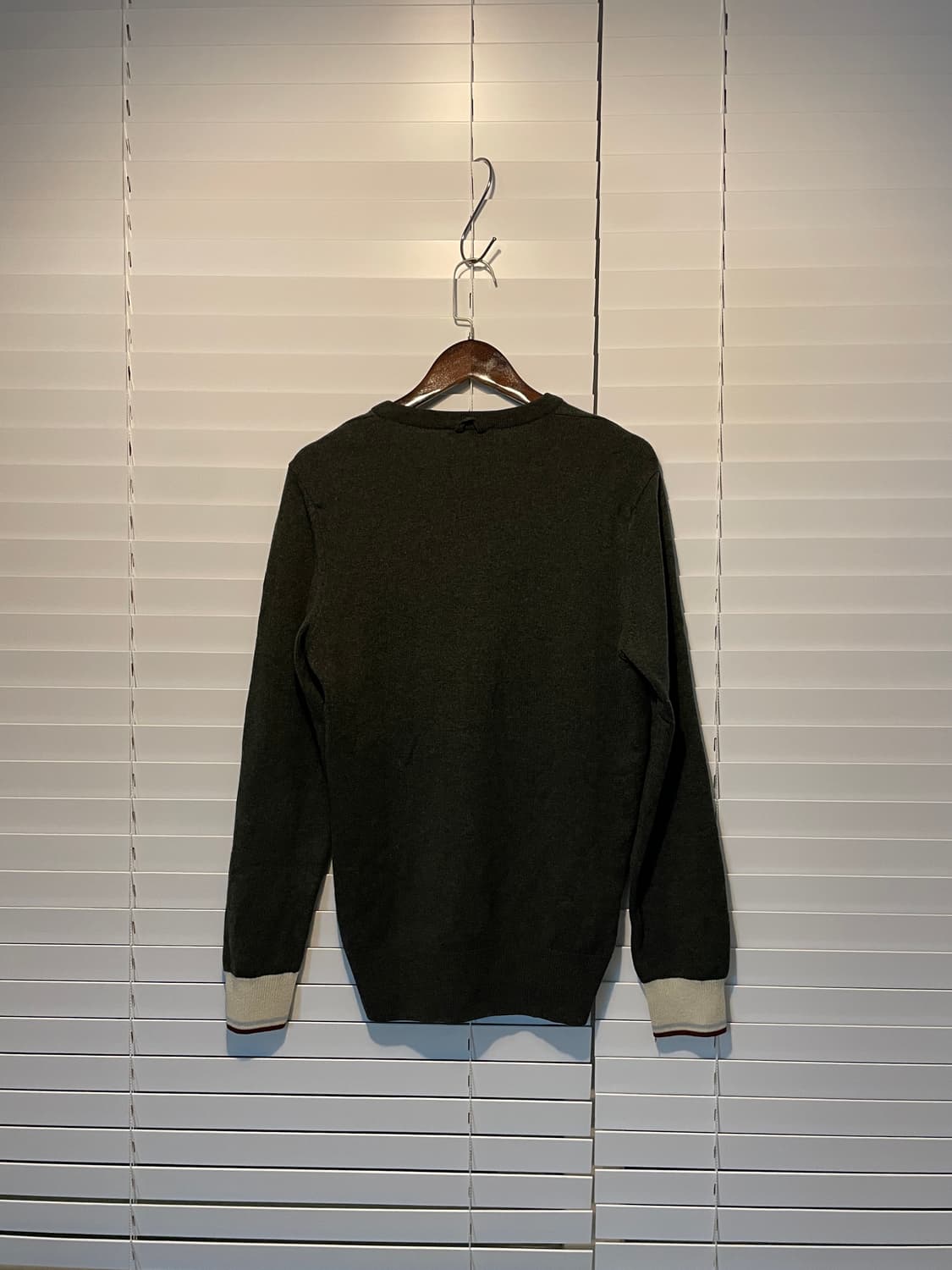 프레드페리 브이넥 니트 상품이미지4