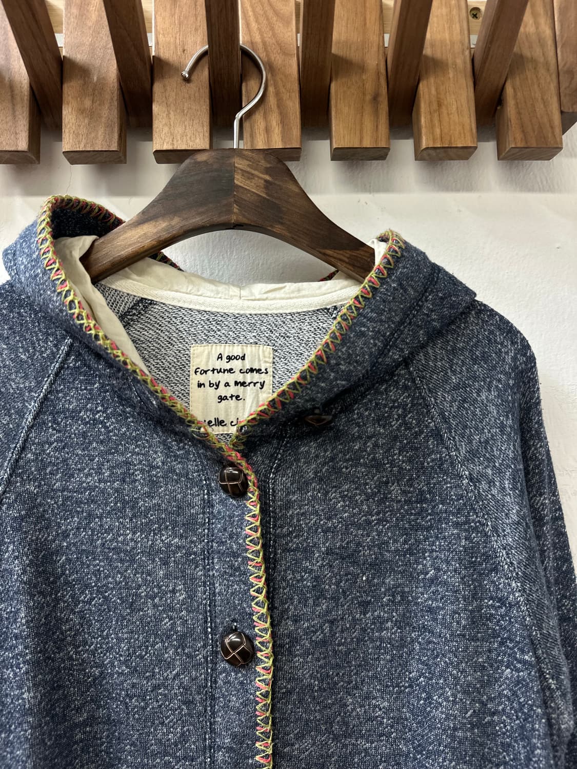 일본빈티지 멀티 스티치 디테일 니트 빵단추 후드 집업 상품이미지2