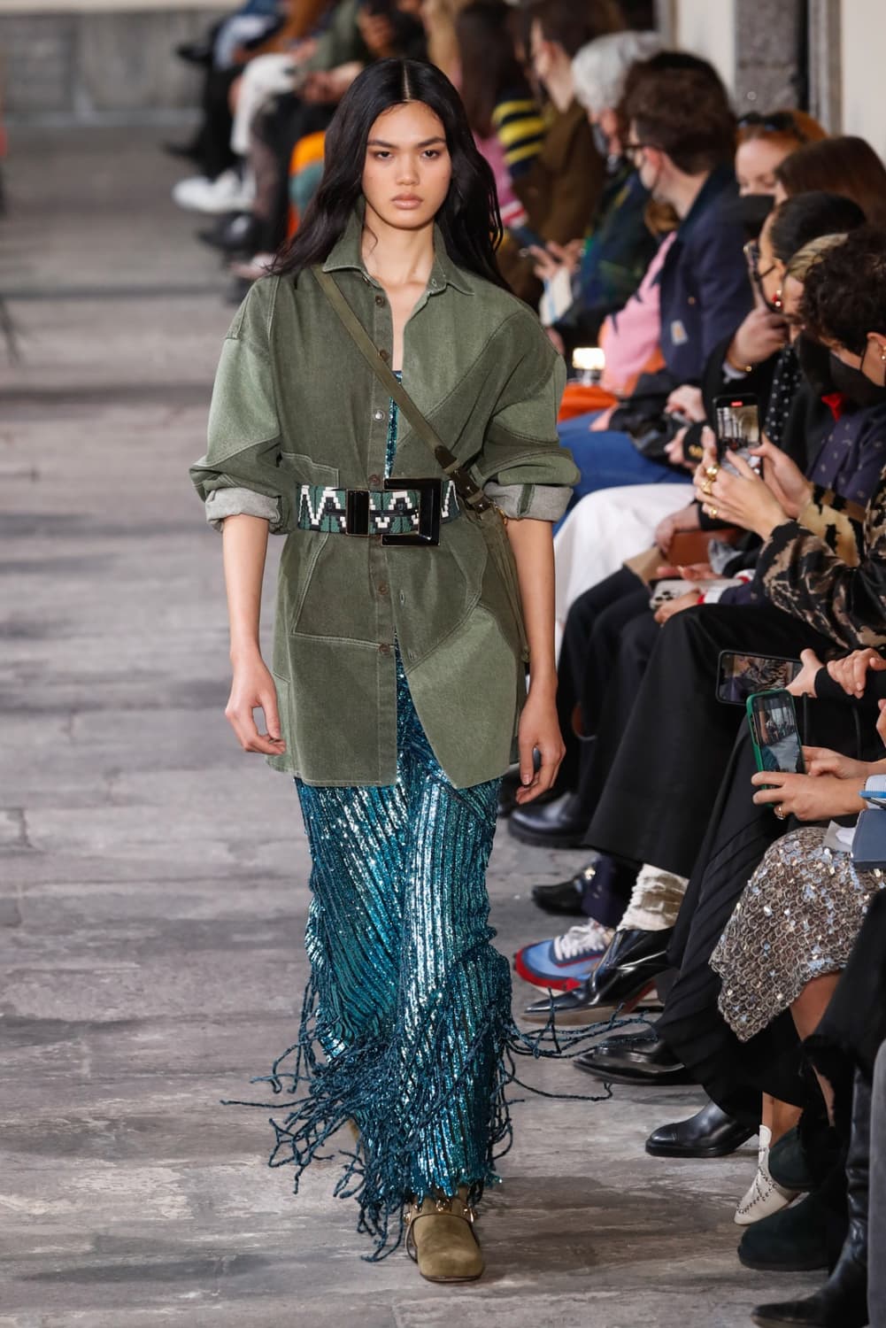 에트로 22fw 런웨이 피스 패치워크 데님 오버사이즈 셔츠 자켓 상품이미지1