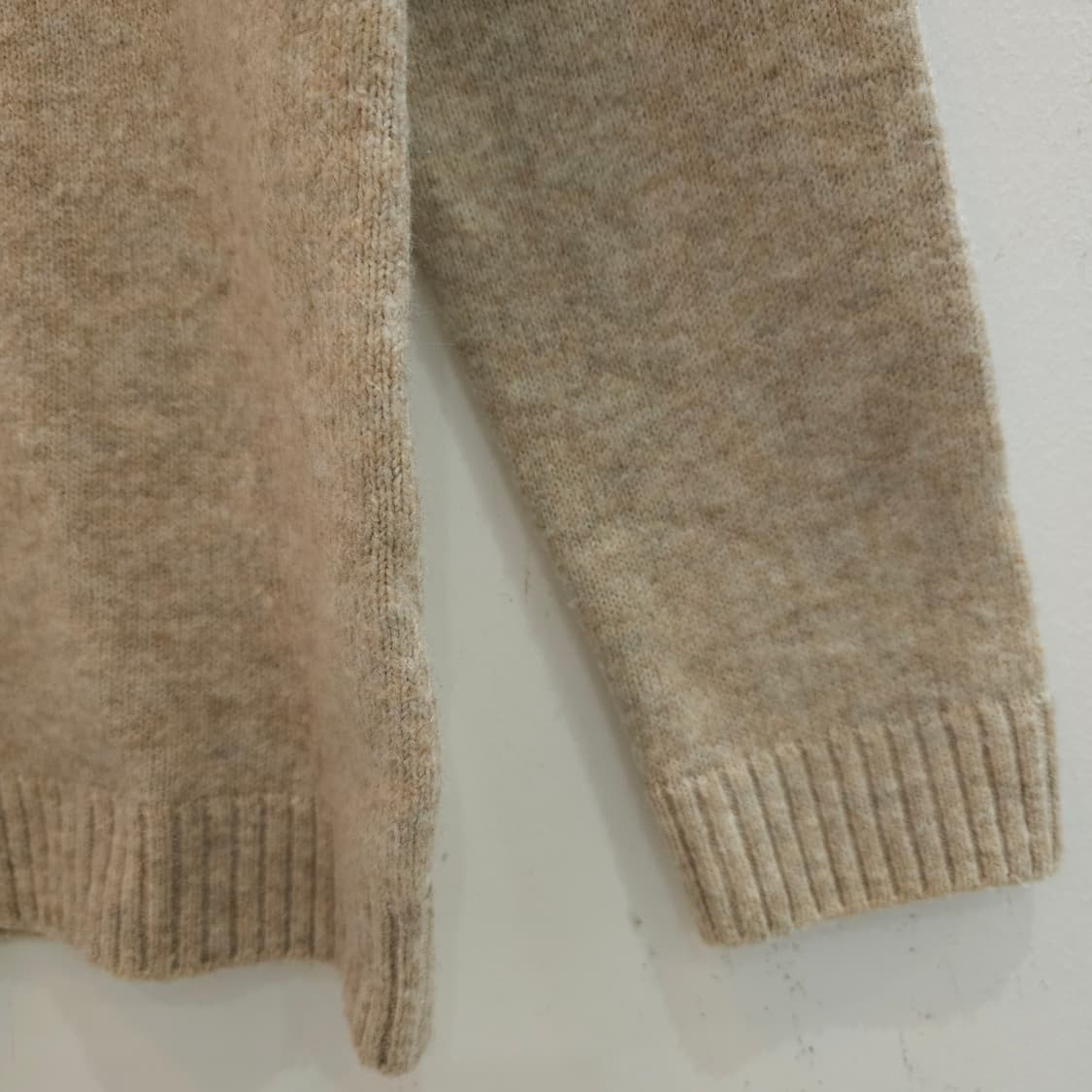 스톤아일랜드 클래식 와펜 니트 상품이미지6