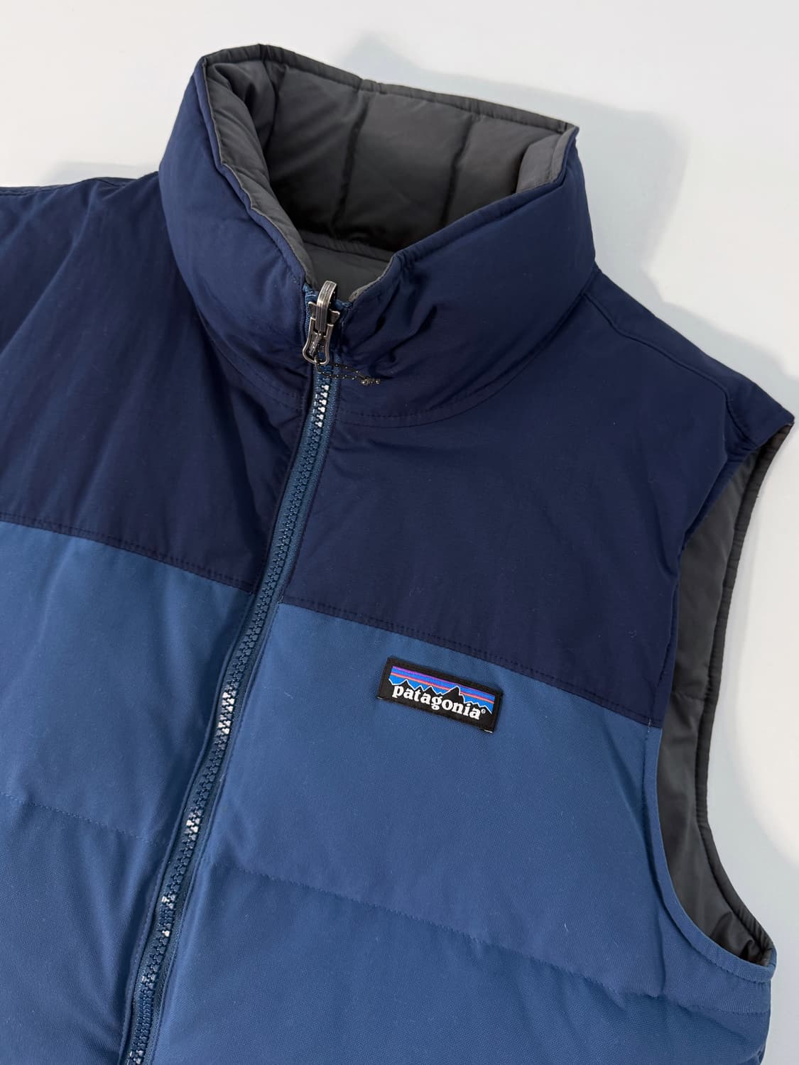 파타고니아 양면 리버서블 비비 덕다운 패딩 조끼 상품이미지4