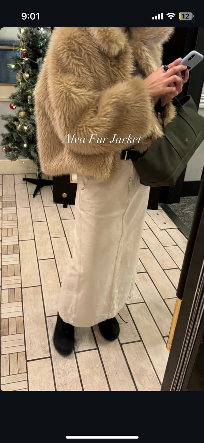 리본빛 알바 퍼자켓 Alva Fur jacket 상품이미지7