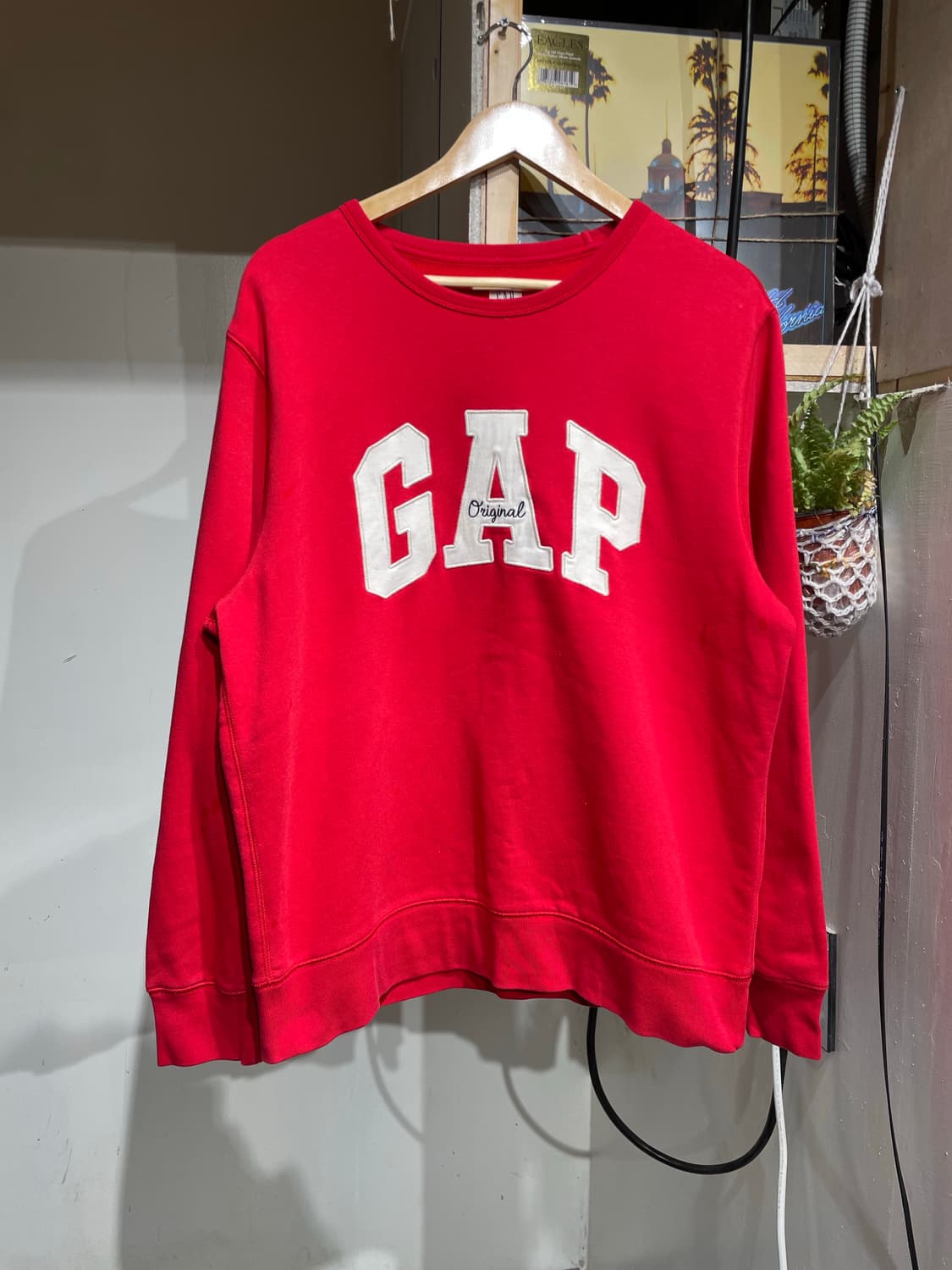 갭 빅로고 레드 스웻셔츠 상품이미지2