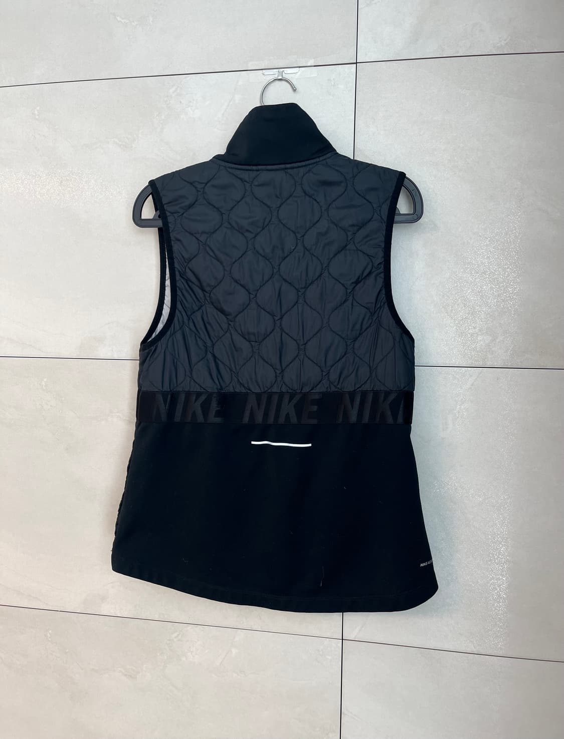 나이키 러닝 에어 경량 조끼 블랙 (S)  상품이미지4