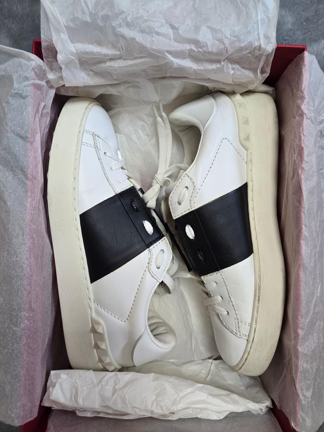 [정품/풀구성] 발렌티노 가라바니 오픈 스니커즈 (사이즈 36) 상품이미지1