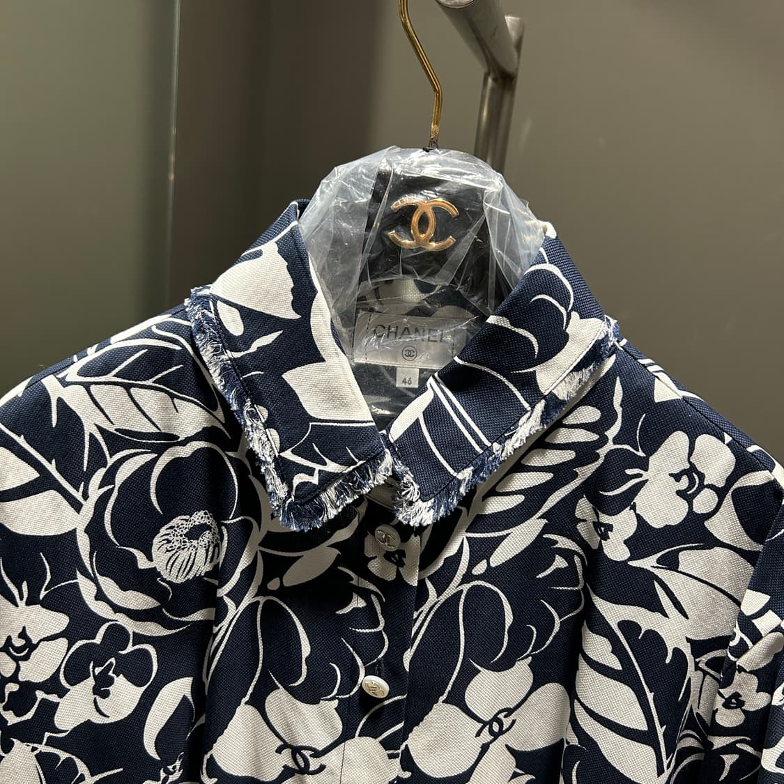 샤넬 플로럴 CC로고 셔츠 상품이미지2