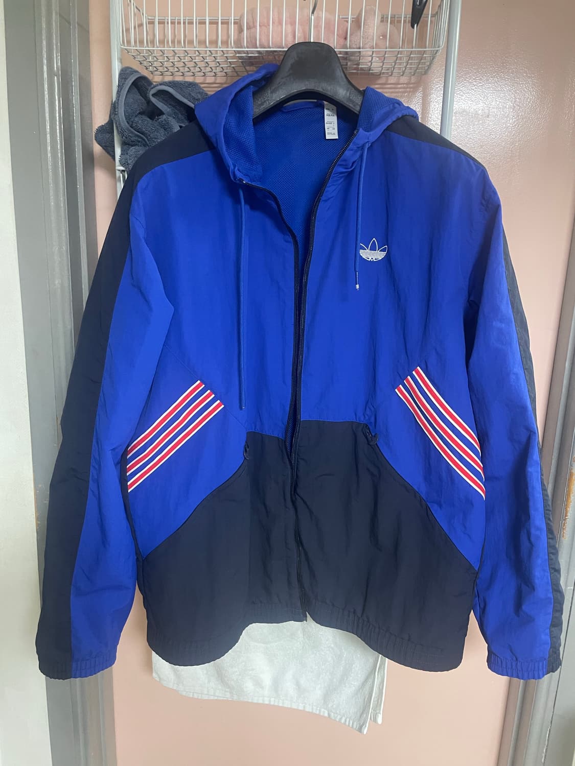 아디다스오리지날 윈드 후드 바람막이  상품이미지3