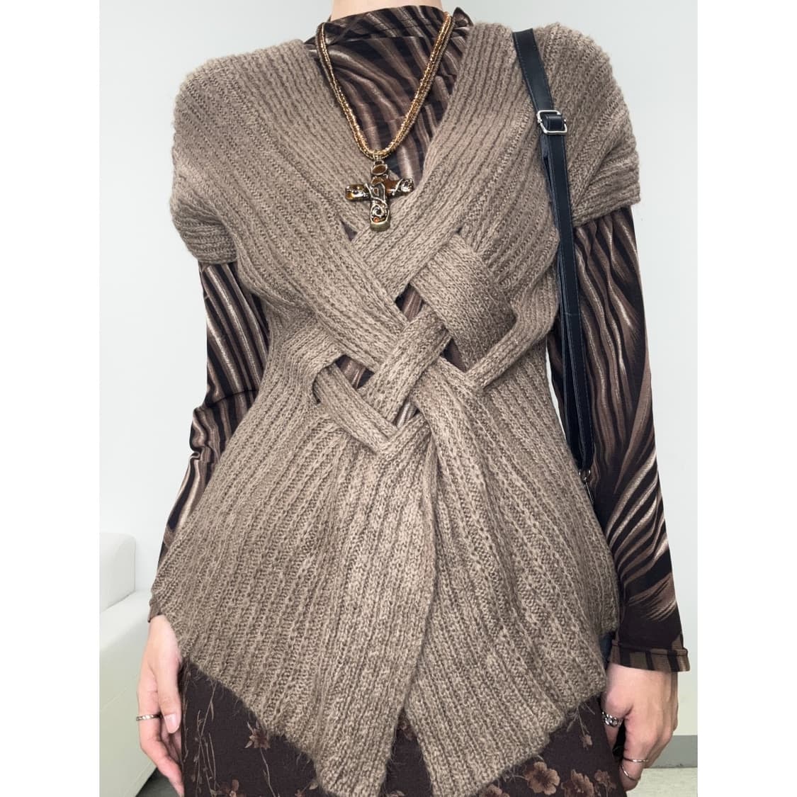 빈티지 브라운 반팔 니트 상품이미지1