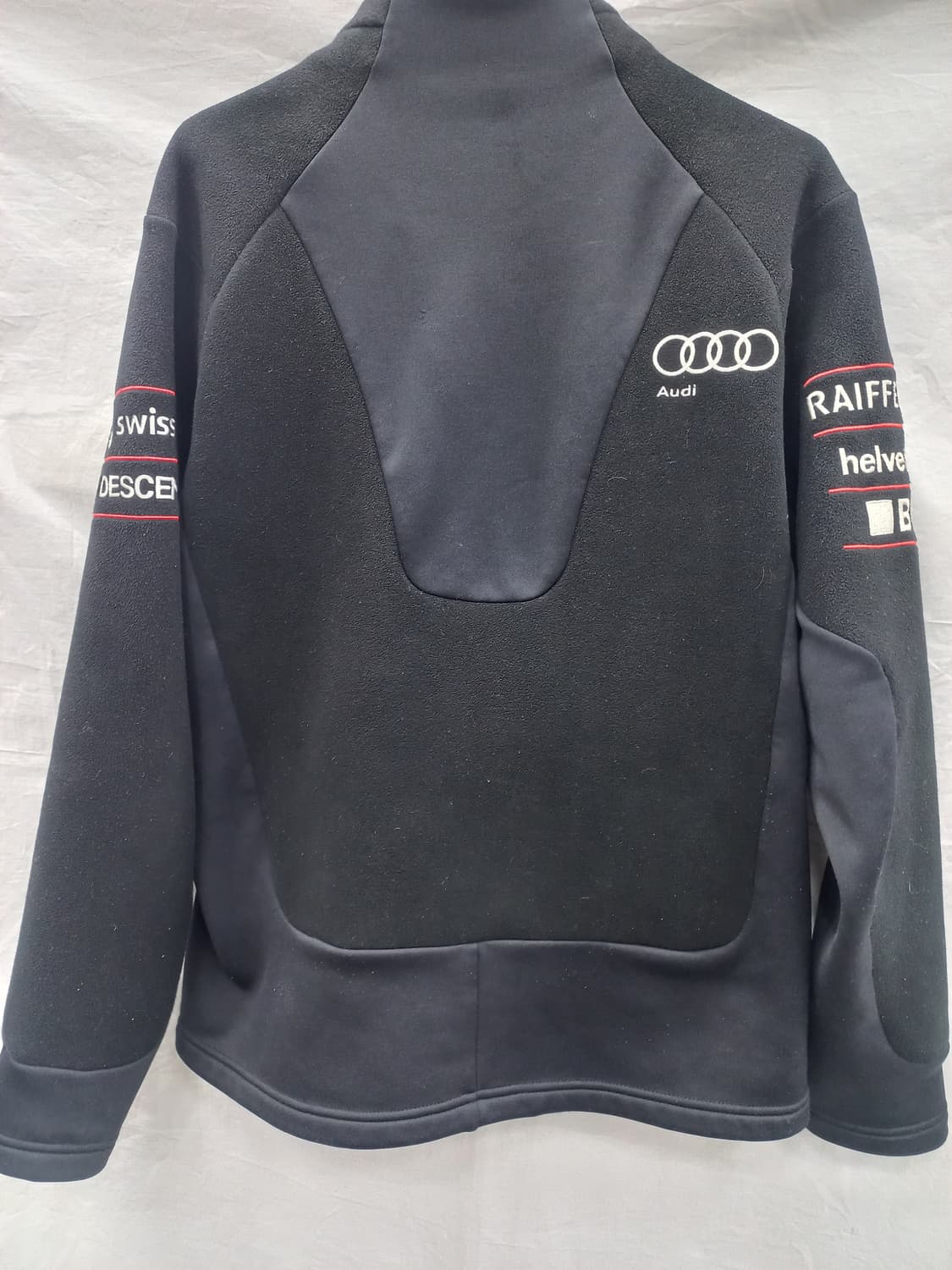 데상트 스위스 스키팀 플리스 집업 100 상품이미지2