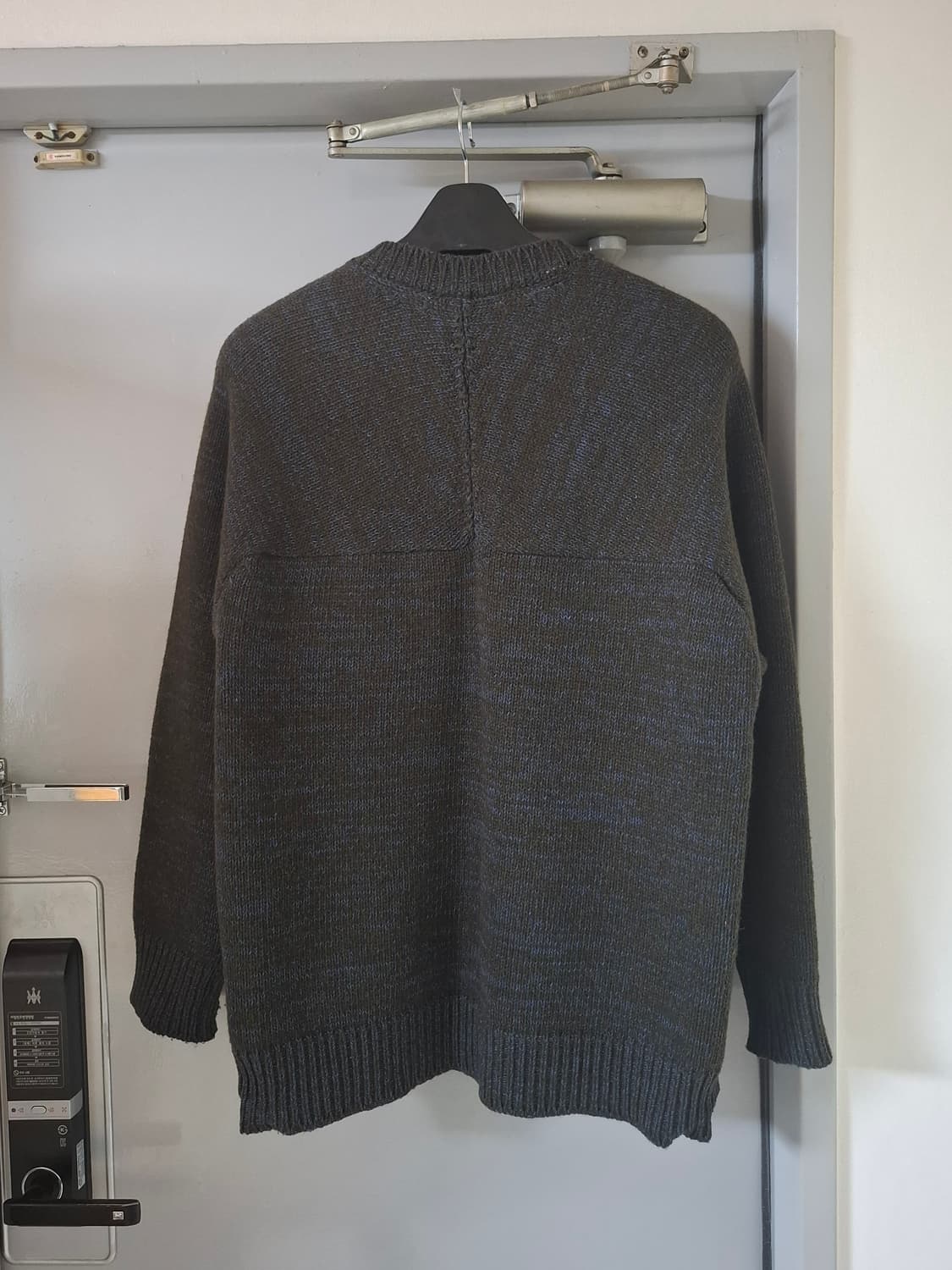 나나미카 22FW 오버사이즈 니트 (사이즈 100, 카키) 상품이미지3