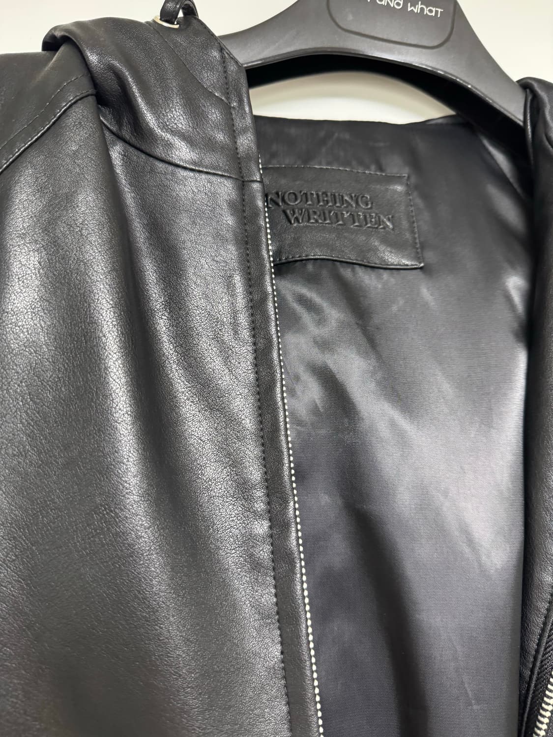 낫띵리튼 후드 레더 자켓 상품이미지4