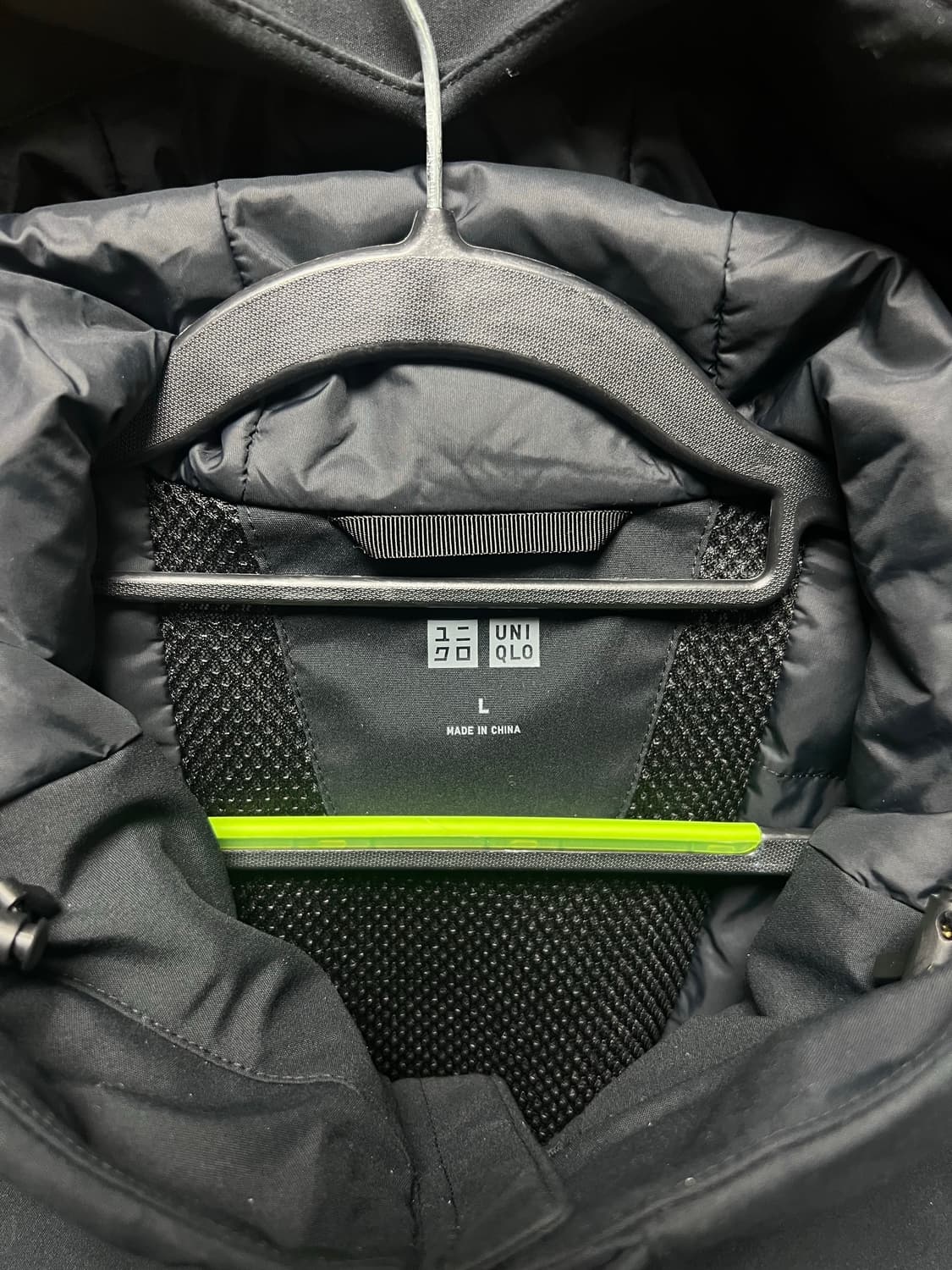 유니클로 하이브리드 다운 파카 블랙 L 상품이미지4