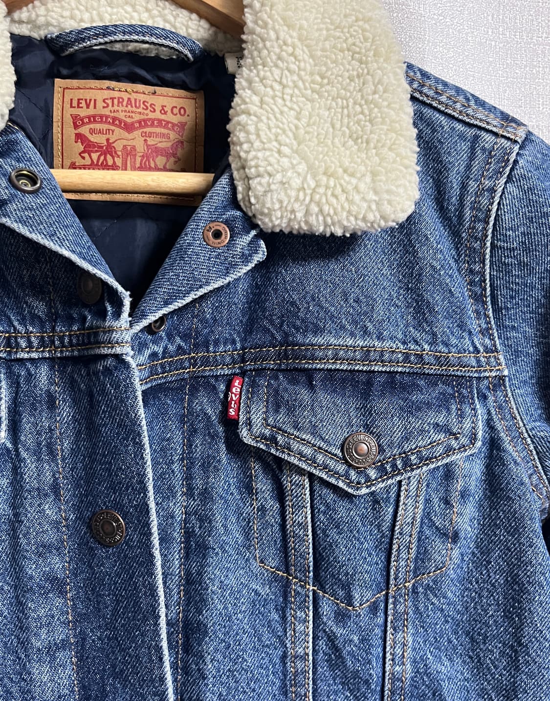 리바이스 크롭 쉐르파 퀄링 데님 청자켓 점퍼 S 상품이미지4