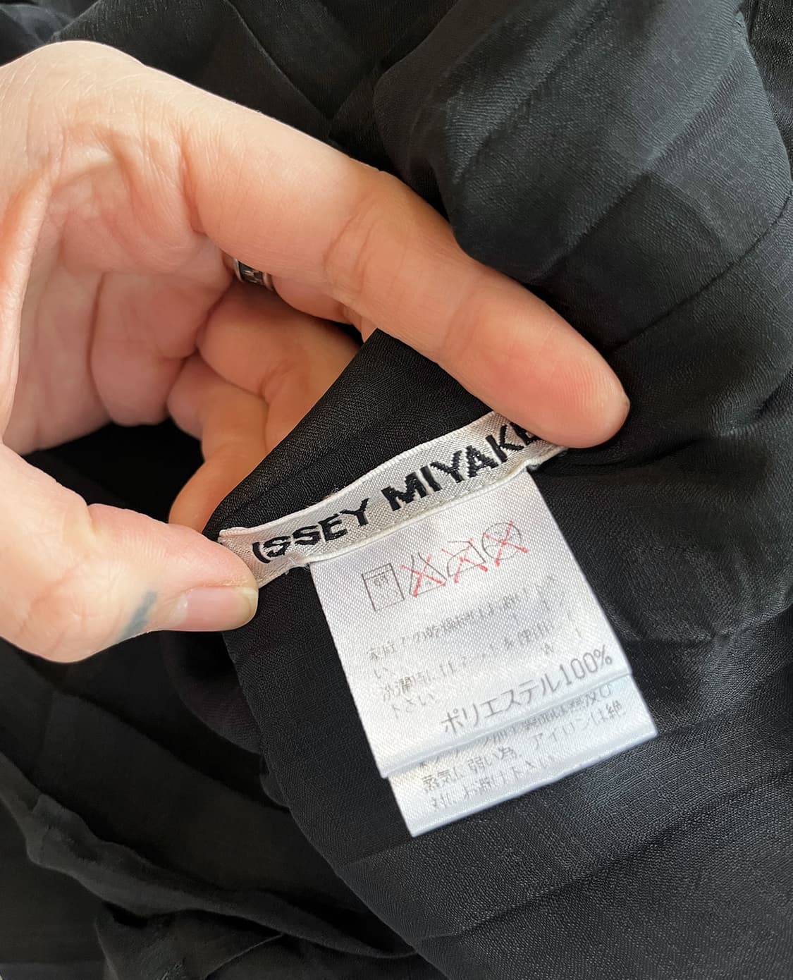 ISSEY MIYAKE sheer pleated lap blouse 상품이미지10