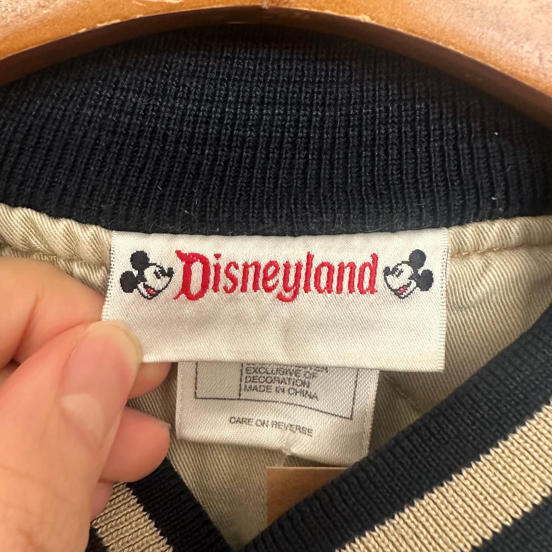 90‘s 디즈니 푸 데님 바시티자켓 상품이미지5