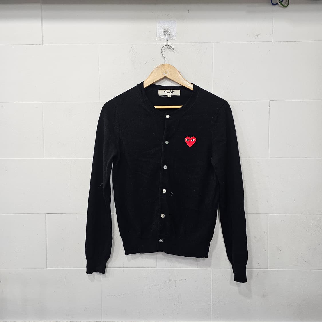 꼼데가르송 플레이 블랙 가디건 상품이미지1