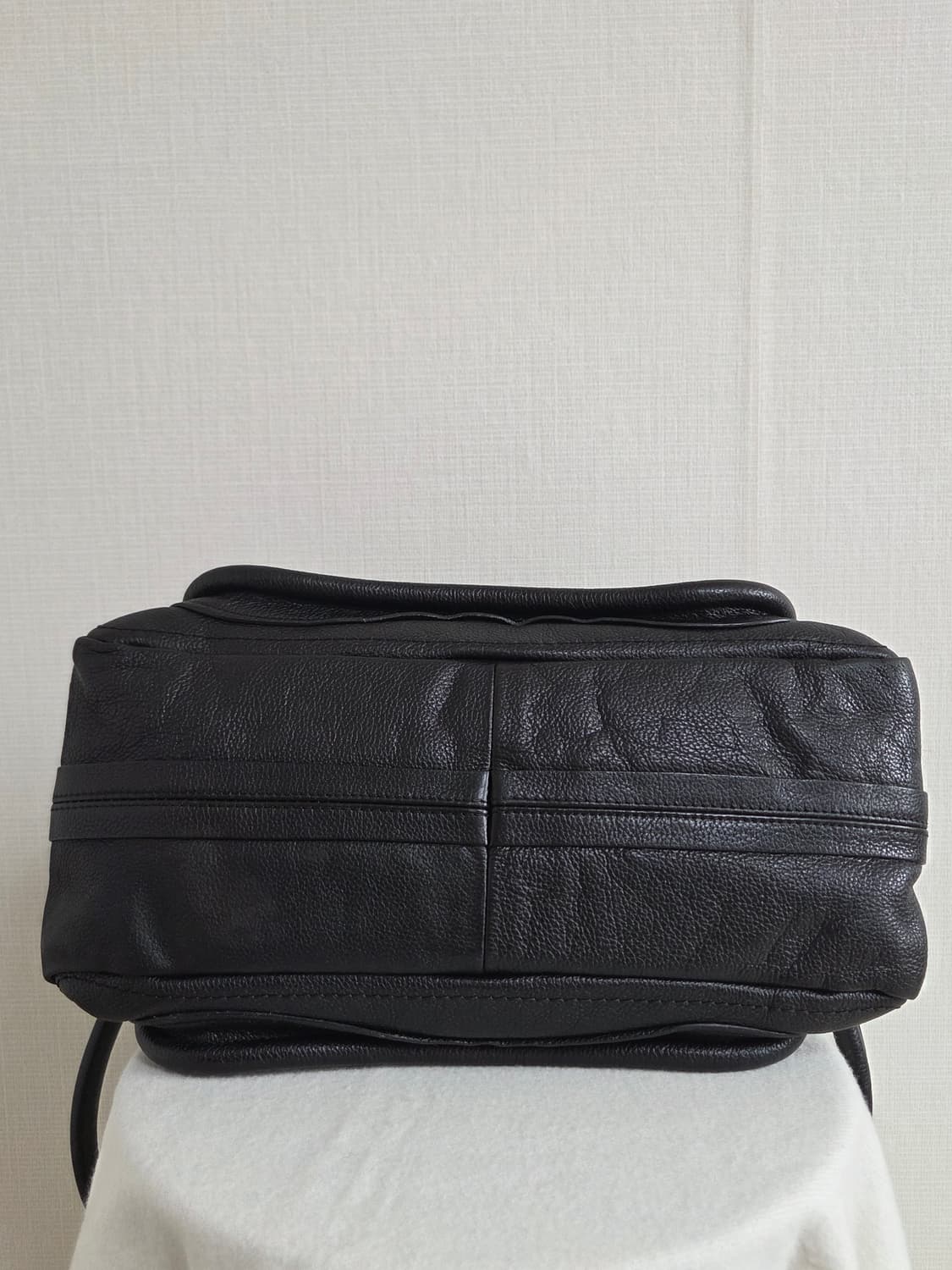 끌로에 파라티 M 토트백 블랙 상품이미지5