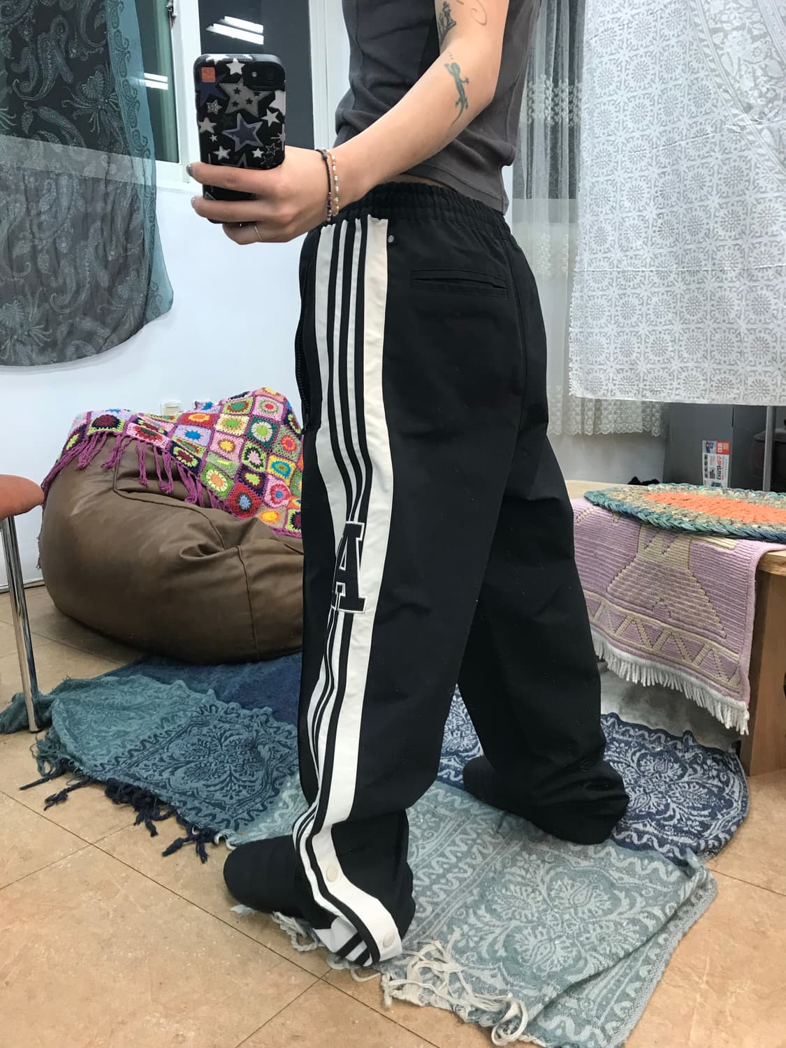 아디다스 유로파 우븐 트랙팬츠  상품이미지2