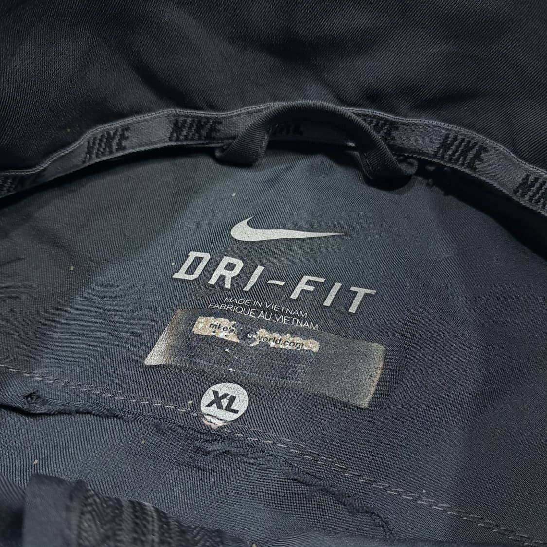 CL842 XL 나이키 드라이핏 파이핑 차콜그레이 바람막이 자켓 상품이미지3