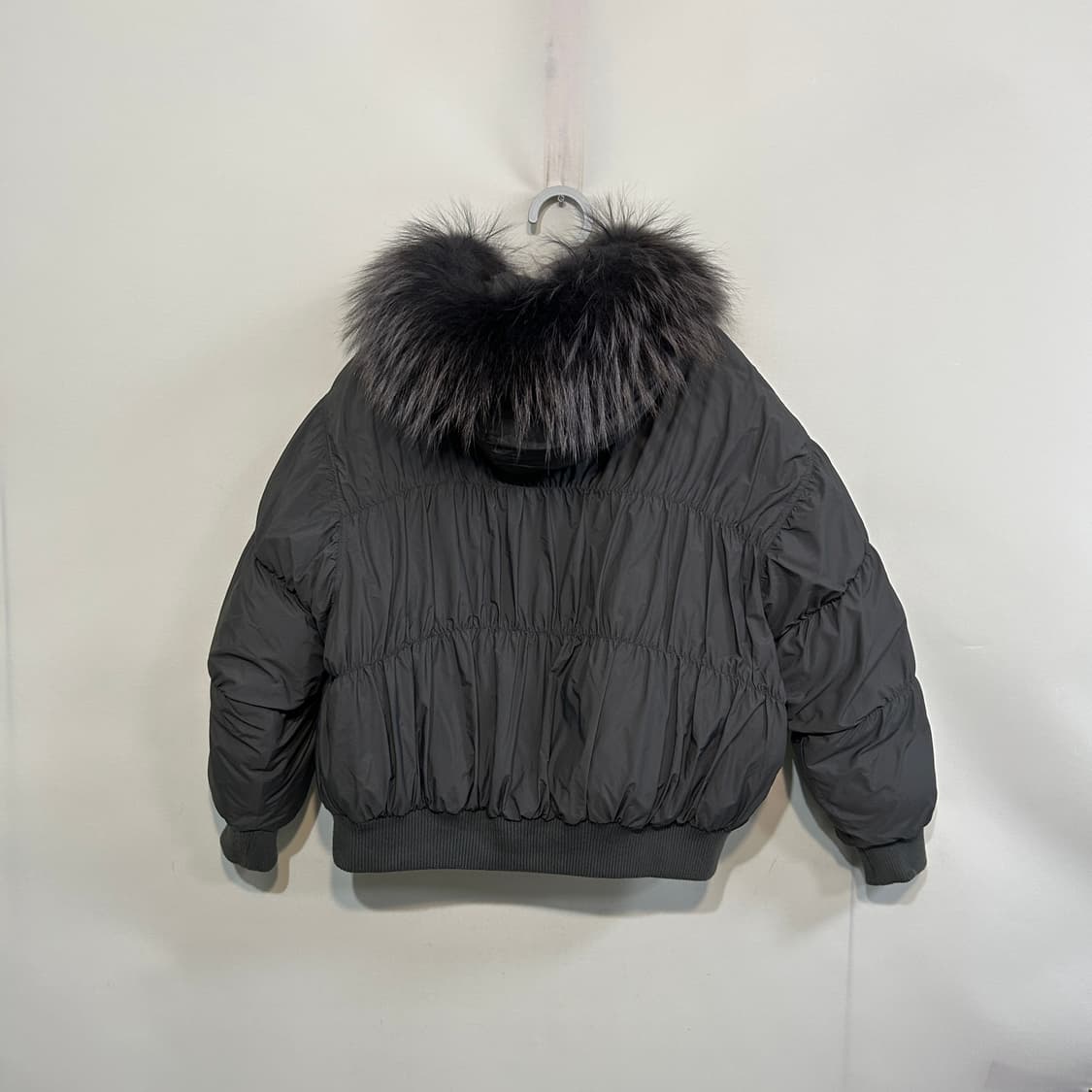 쥬시쥬디 여성 다운 퍼 패딩 상태최상 상품이미지2