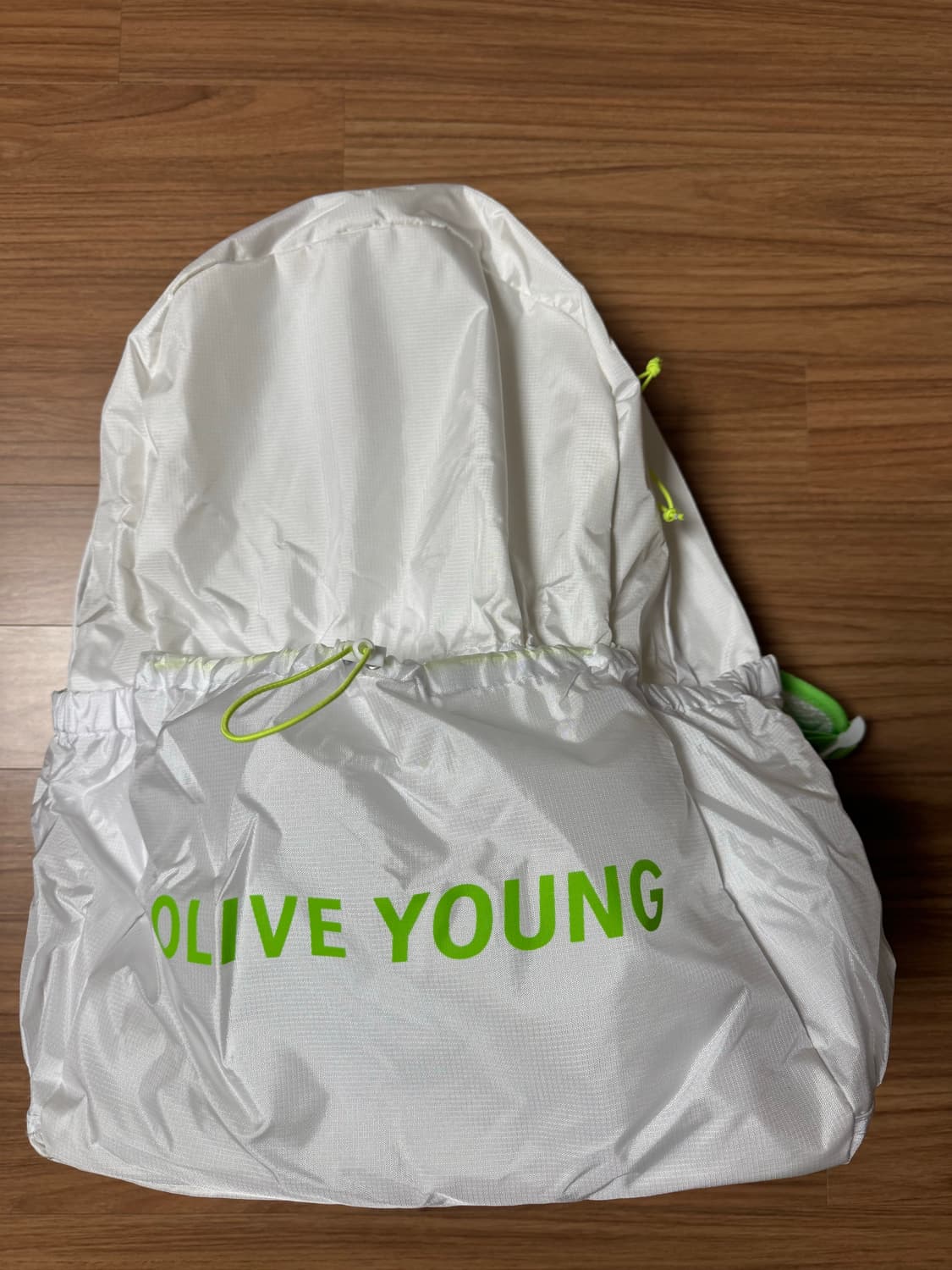 올리브영 빅백팩 상품이미지1