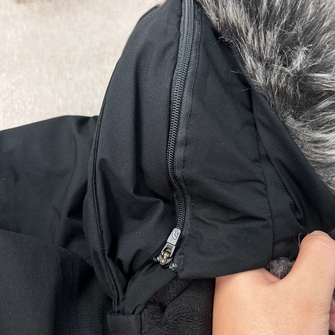 100 노스페이스 맥머도 시티 고어텍스 롱패딩 상품이미지5