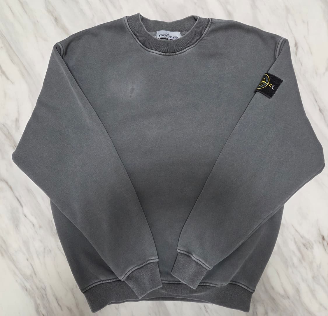 스톤아일랜드 피그먼트워싱 스웻셔츠 상품이미지1