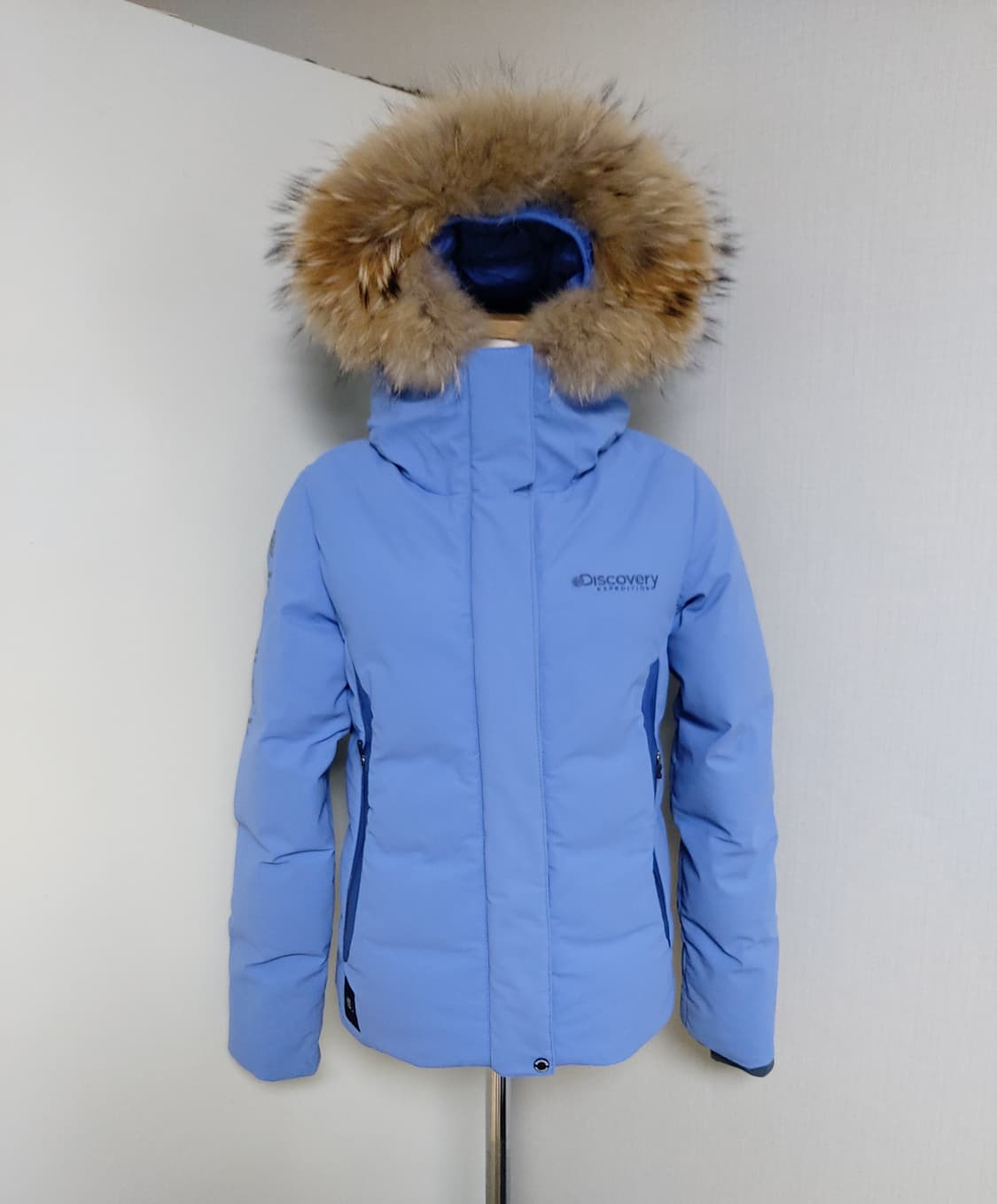 디스커버리 익스페디션 여성 고사양 스트레치 구스다운 자켓(90)

 상품이미지3