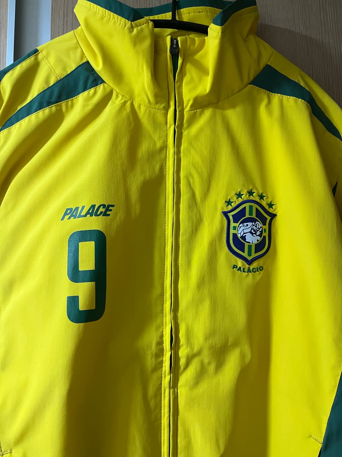팔라스 프로 팀 02 쉘 자켓 옐로우 - 24FW M사이즈 팝니다 상품이미지5