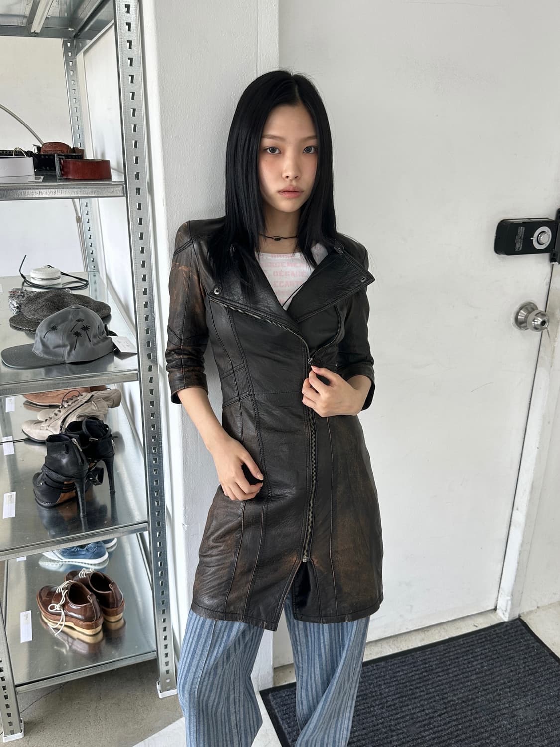 자딕앤볼테르 라이더 하프 레더 코트 상품이미지1
