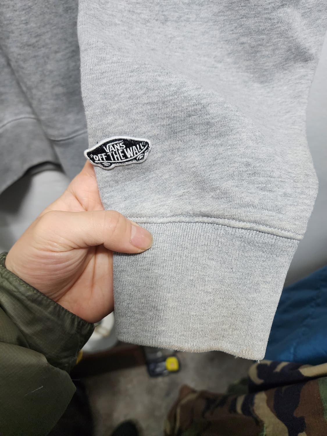 VANS 반스 빅로고 맨투맨 XL 상품이미지4