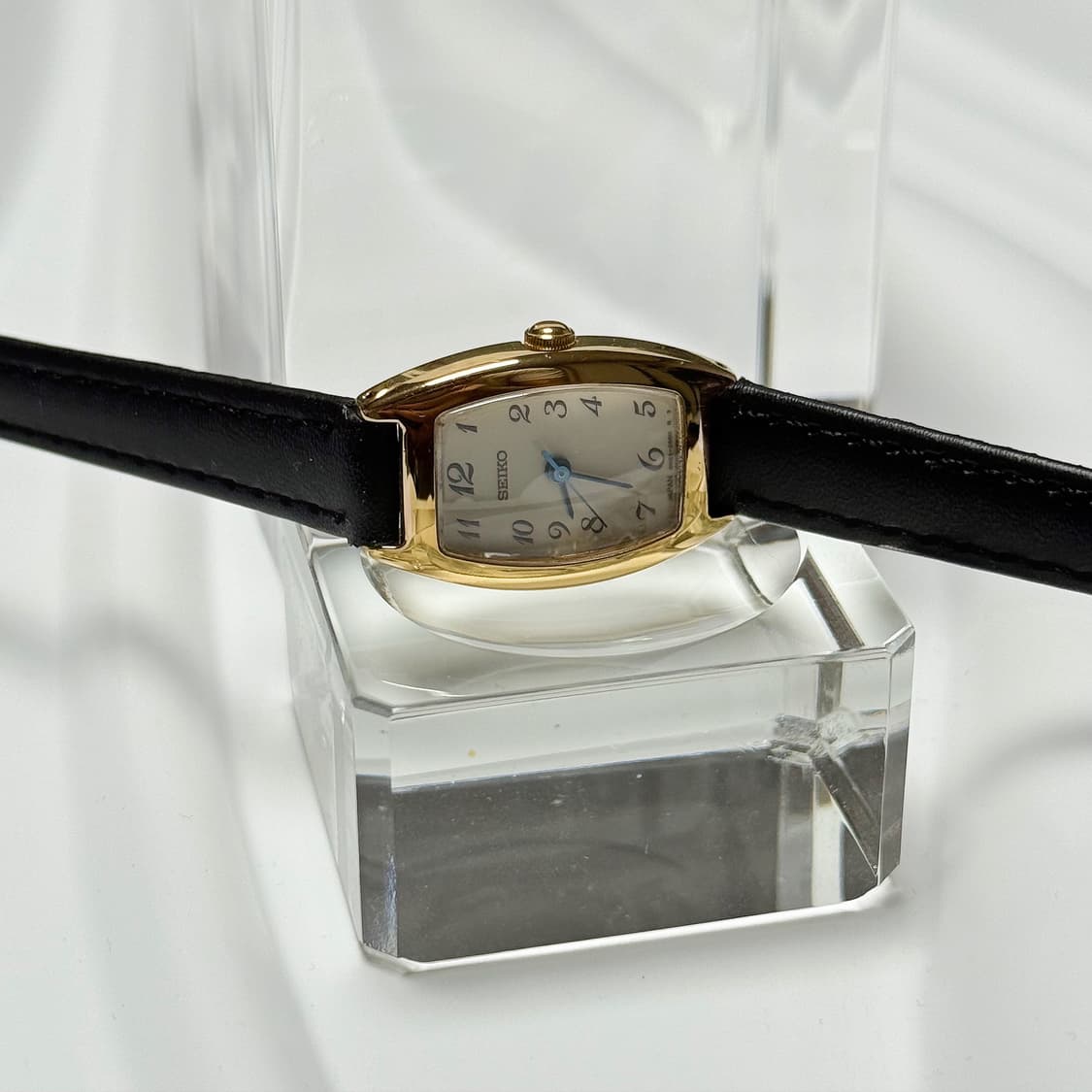 80's90's 빈티지 세이코 블루 핸즈 오벌 토노 워치 상품이미지1