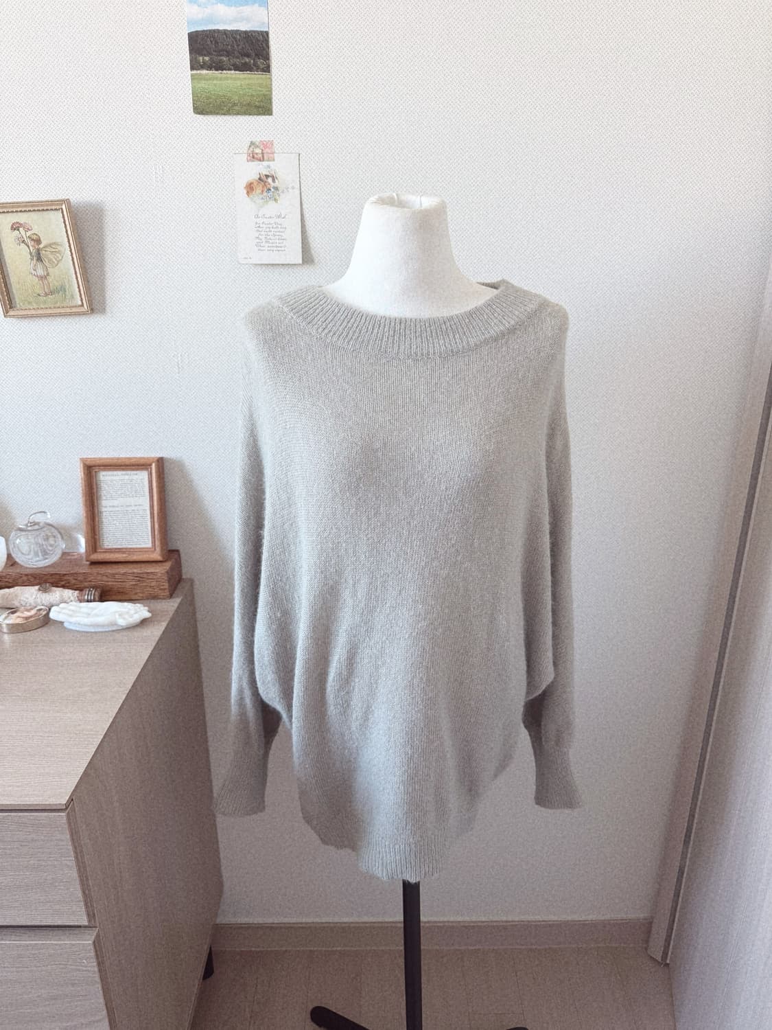 연한 카키색 앙고라 울 니트 상품이미지1