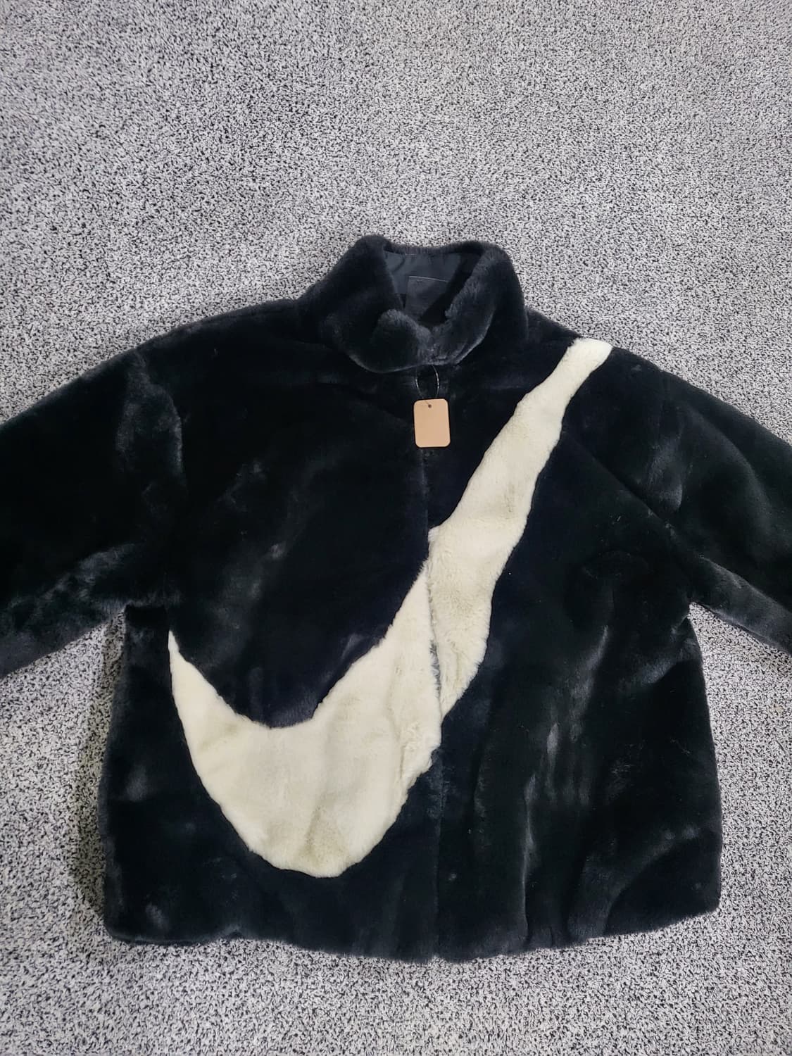 나이키 우먼스 스우시 겨울 퍼 집업 자켓 상품이미지2