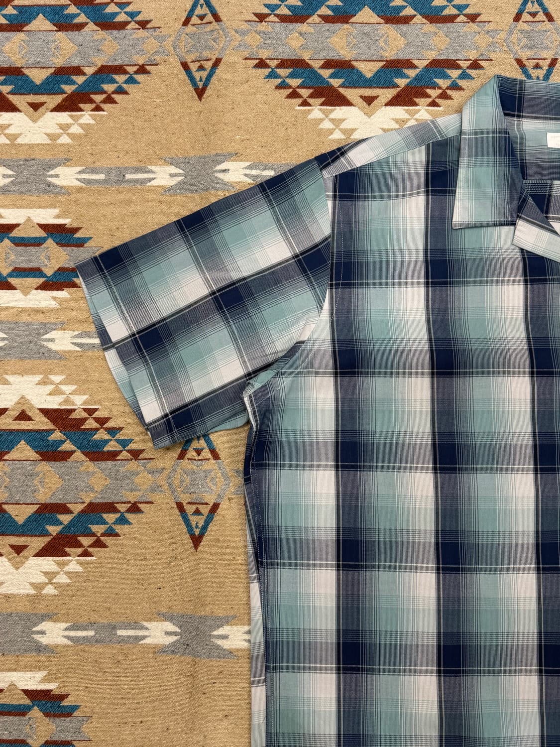 [L][105] 나나미카 오픈 카라 피케 숏슬리브 셔츠 네이비 민트 상품이미지2