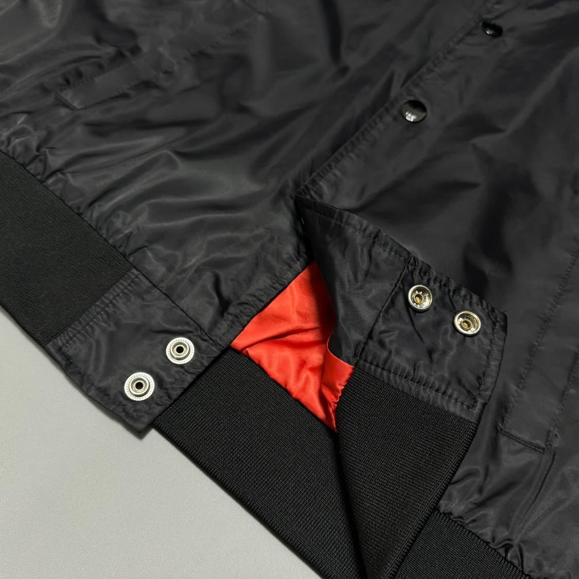 오베이(OBEY) 블랙컬러 양면 로고 집업 스타디움 자켓 상품이미지5