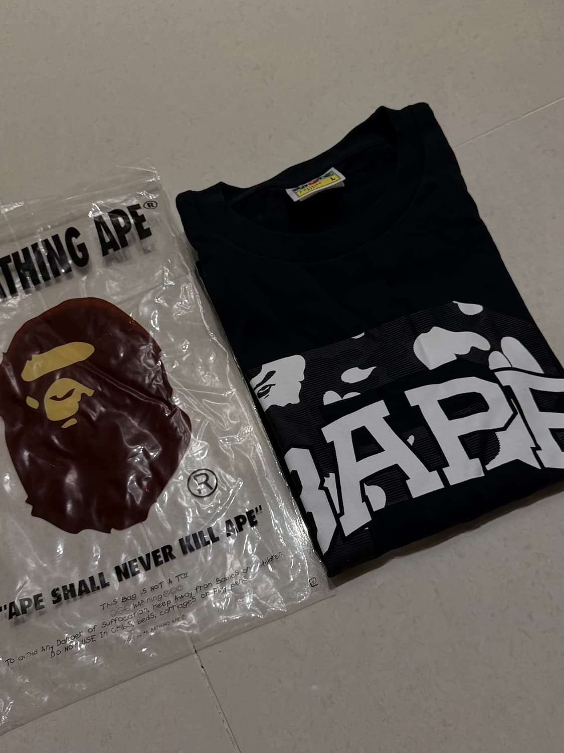 베이프 반팔 상품이미지2