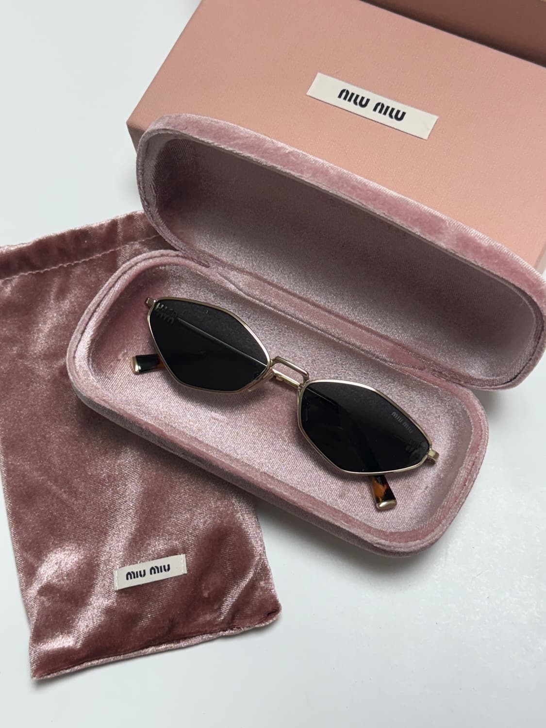 Miumiu 선글라스 상품이미지1
